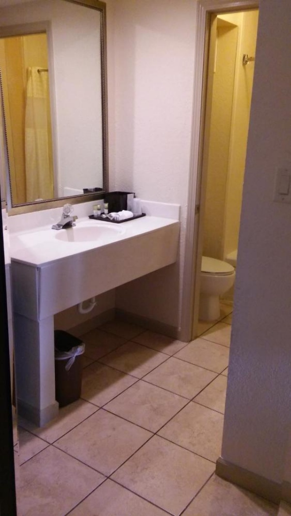 Great Western Inn image 17