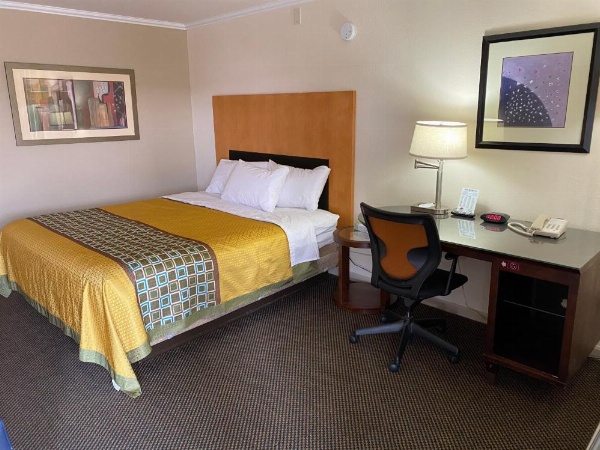 Great Western Inn image 9